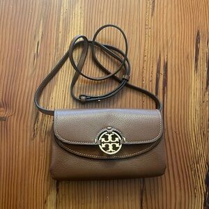 Tory Burch Miller Wallet Crossbody